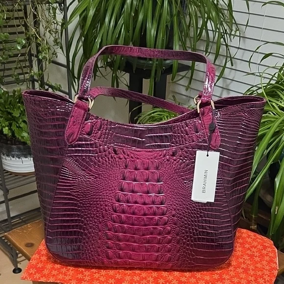 NWT Brahmin Aliza Tote in Sugar Plum Melbourne. HTF. RARE - Picture 2 of 16
